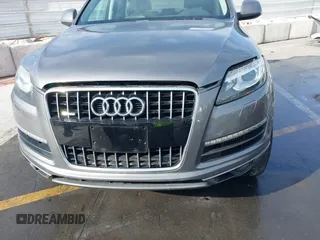 2012 Audi Q7 Premium Plus z VIN WA1LMAFEXCD005644, wystawiony jako IAAI lot #40593742 z przebiegiem 131 695 mil mil oraz . Historia ofert i sprzedaży dostępna na DreamBid. Obrazek 11.