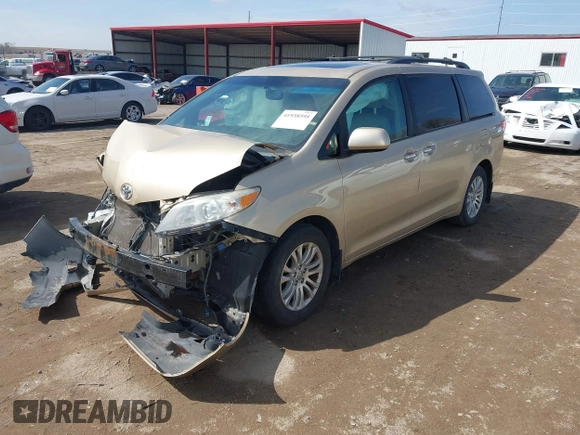 2012 Toyota Sienna XLE AAS with VIN 5TDYK3DC0CS202891, listed as a IAAI auction lot 41938594 with Not Provided miles and . Bid and sale history available at carsss.com. Image 21.