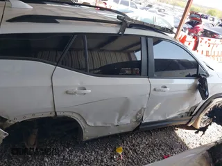 2023 GMC Terrain SLE z VIN 3GKALMEG3PL171805, wystawiony jako IAAI lot #41968405 z przebiegiem 54 968 mil mil oraz . Historia ofert i sprzedaży dostępna na DreamBid. Obrazek 13.