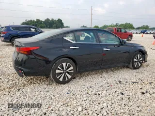 2021 Nissan Altima SV z VIN 1N4BL4DV7MN410287, wystawiony jako Copart lot #57296435 z przebiegiem 51 593 mil mil oraz Szkoda całkowita • Salvage title. Historia ofert i sprzedaży dostępna na DreamBid. Obrazek 3.