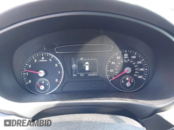 2016 Kia Sorento LX z VIN 5XYPGDA55GG110302, wystawiony jako IAAI lot #42045429 z przebiegiem 166 368 mil mil oraz . Historia ofert i sprzedaży dostępna na DreamBid. Obrazek 7.