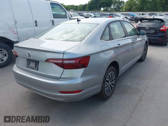 2020 Volkswagen Jetta S z VIN 3VWCB7BU1LM005223, wystawiony jako IAAI lot #42055485 z przebiegiem 48 270 mil mil oraz . Historia ofert i sprzedaży dostępna na DreamBid. Obrazek 4.
