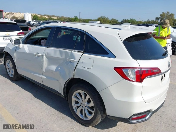 2016 Acura RDX with VIN 5J8TB3H31GL007735, listed as a IAAI auction lot 41933958 with 199,940 mi miles. Bid and sale history available at carsss.com. Image 3.