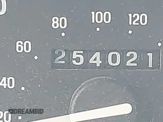 2000 Ford Explorer Eddie Bauer z VIN 1FMZU64EXYZA74923, wystawiony jako IAAI lot #41504088 z przebiegiem 254 021 mil mil oraz . Historia ofert i sprzedaży dostępna na DreamBid. Obrazek 15.