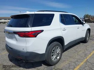 2023 Chevrolet Traverse LT Cloth with VIN 1GNERGKW7PJ223881, listed as a IAAI auction lot 41765157 with 31,613 mi miles. Bid and sale history available at carsss.com. Image 4.