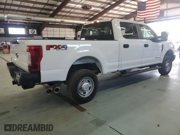 2018 Ford Super Duty F-250 SRW XL with VIN 1FT7W2BT8JEC04114, listed as a Copart auction lot 71341364 with 51,885 mi miles and Salvage Title. Bid and sale history available at carsss.com. Image 3.