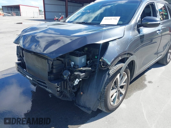 2019 Kia Sorento EX V6 with VIN 5XYPH4A55KG457294, listed as a IAAI auction lot 41641756 with 104,388 mi miles. Bid and sale history available at carsss.com. Image 18.