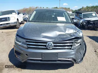 2018 Volkswagen Tiguan SEL with VIN 3VV3B7AX5JM036164, listed as a IAAI auction lot 41876403 with 108,269 mi miles and . Bid and sale history available at DreamBid. Image 12.