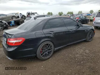 2011 Mercedes-Benz E 63 AMG with VIN WDDHF7HB8BA432130, listed as a Copart auction lot 61106204 with 165,952 mi miles and Salvage title. Bid and sale history available at DreamBid. Image 3.