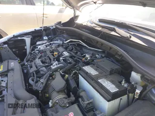 2023 Toyota Corolla Cross XLE z VIN 7MUDAABG7PV049417, wystawiony jako IAAI lot #42037055 z przebiegiem 28 325 mil mil oraz . Historia ofert i sprzedaży dostępna na DreamBid. Obrazek 10.