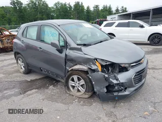 2020 Chevrolet Trax LS with VIN 3GNCJNSBXLL272365, listed as a IAAI auction lot 40698380 with 39,306 mi miles and . Bid and sale history available at DreamBid. Image 1.