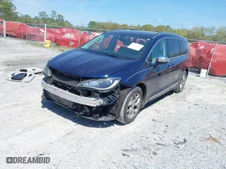 2017 Chrysler Pacifica Limited with VIN 2C4RC1GG5HR531414, listed as a IAAI auction lot 41951438 with 94,676 mi miles. Bid and sale history available at carsss.com. Image 18.