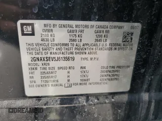 2018 Chevrolet Equinox LT z VIN 2GNAXSEV5J6135619, wystawiony jako Copart lot #56678645 z przebiegiem 77 019 mil mil oraz Szkoda całkowita • Salvage title. Historia ofert i sprzedaży dostępna na DreamBid. Obrazek 13.