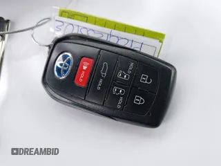 2021 Toyota Sienna XLE с VIN 5TDYSKFC6MS002087, выставлен на аукционе IAAI как лот 42182937 с пробегом 63 192 миль миль и . История ставок и продаж доступна на DreamBid. Изображение 11.