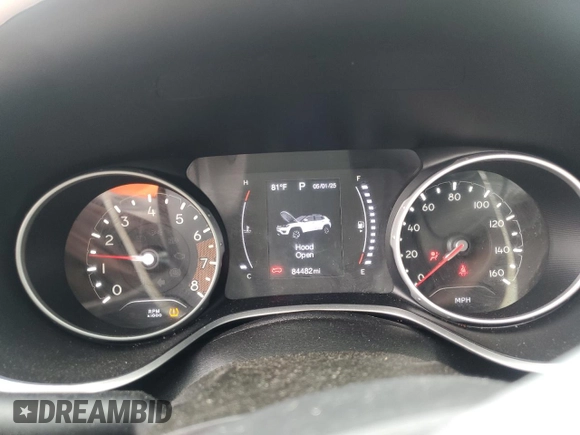 2019 Jeep Compass Latitude z VIN 3C4NJDBB9KT776299, wystawiony jako Copart lot #55174995 z przebiegiem 84 482 mil mil oraz Czysty tytuł • Clean title. Historia ofert i sprzedaży dostępna na DreamBid. Obrazek 9.