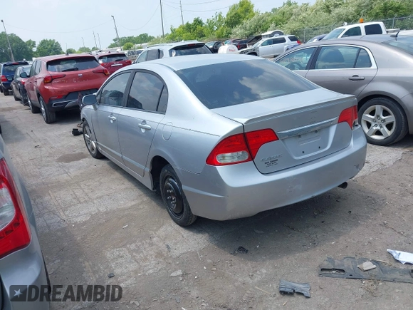2011 Honda Civic LX-S z VIN 19XFA1F68BE009998, wystawiony jako IAAI lot #42364480 z przebiegiem Nie podano mil oraz . Historia ofert i sprzedaży dostępna na DreamBid. Obrazek 3.