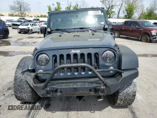 2016 Jeep Wrangler Unlimited Sport with VIN 1C4BJWDG7GL292531, listed as a Copart auction lot 54062075 with 110,878 mi miles and Salvage Title. Bid and sale history available at DreamBid. Image 5.