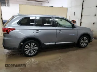 2019 Mitsubishi Outlander SE with VIN JA4AD3A33KZ050211, listed as a Copart auction lot 42005455 with 135,200 mi miles and Clean title. Bid and sale history available at DreamBid. Image 3.