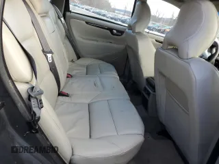 2004 Volvo V70 с VIN YV1SJ59H242410833, выставлен на аукционе Copart как лот 44961915 с пробегом Не указан миль и Списание • Salvage title. История ставок и продаж доступна на DreamBid. Изображение 10.