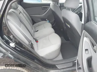 2013 Hyundai Elantra GLS z VIN 5NPDH4AE7DH421637, wystawiony jako IAAI lot #42354348 z przebiegiem 113 895 mil mil oraz . Historia ofert i sprzedaży dostępna na DreamBid. Obrazek 8.