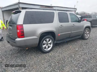 2008 Chevrolet Suburban 3LT с VIN 3GNFC16028G162063, выставлен на аукционе IAAI как лот 41627689 с пробегом 257 545 миль миль и . История ставок и продаж доступна на DreamBid. Изображение 4.