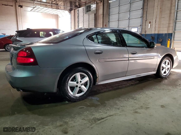 2007 Pontiac Grand Prix with VIN 2G2WP552671165048, listed as a Copart auction lot 48580955 with 175682 miles and Clean Title. Bid and sale history available at carsss.com. Image 3.