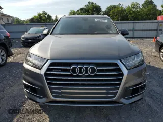 2017 Audi Q7 Premium Plus with VIN WA1LAAF76HD033118, listed as a Copart auction lot 66484325 with 155,037 mi miles and Clean title. Bid and sale history available at DreamBid. Image 5.