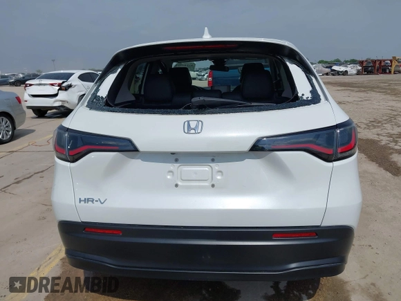 2023 Honda HR-V LX z VIN 3CZRZ1H34PM716838, wystawiony jako IAAI lot #41946033 z przebiegiem 24 958 mil mil oraz . Historia ofert i sprzedaży dostępna na DreamBid. Obrazek 17.
