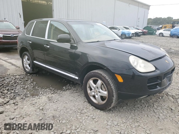 2006 Porsche Cayenne S with VIN WP1AB29P66LA65273, listed as a Copart auction lot 72421324 with 156,833 mi miles and Clean Title. Bid and sale history available at carsss.com. Image 4.