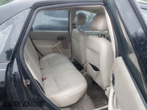 2005 Ford Focus S with VIN 1FAHP34N55W199644, listed as a IAAI auction lot 42351890 with 179,365 mi miles and . Bid and sale history available at DreamBid. Image 8.