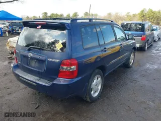 2005 Toyota Highlander with VIN JTEEP21A850086293, listed as a IAAI auction lot 41984042 with 177,719 mi miles. Bid and sale history available at carsss.com. Image 4.