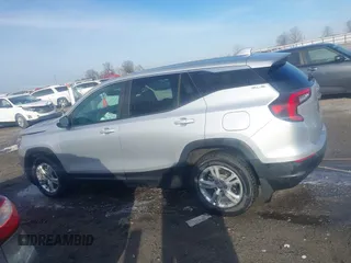 2022 GMC Terrain SLE z VIN 3GKALMEV0NL190467, wystawiony jako IAAI lot #41608547 z przebiegiem 54 926 mil mil oraz . Historia ofert i sprzedaży dostępna na DreamBid. Obrazek 14.