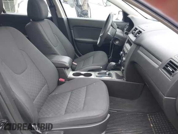 2012 Ford Fusion SE z VIN 3FAHP0HA2CR331457, wystawiony jako IAAI lot #42442796 z przebiegiem 134 903 mil mil oraz . Historia ofert i sprzedaży dostępna na DreamBid. Obrazek 5.
