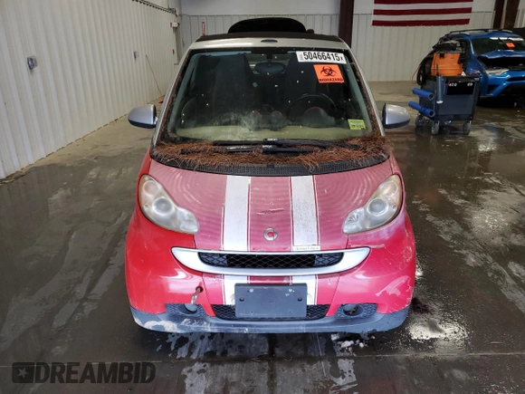 2009 Smart fortwo Passion z VIN WMEEK31X69K239682, wystawiony jako Copart lot #50466415 z przebiegiem Nie podano mil oraz Czysty tytuł • Clean title. Historia ofert i sprzedaży dostępna na DreamBid. Obrazek 5.
