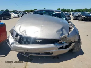 2007 Ford Mustang Deluxe z VIN 1ZVFT80N375232811, wystawiony jako Copart lot #57910365 z przebiegiem 162 721 mil mil oraz Szkoda całkowita • Salvage title. Historia ofert i sprzedaży dostępna na DreamBid. Obrazek 5.