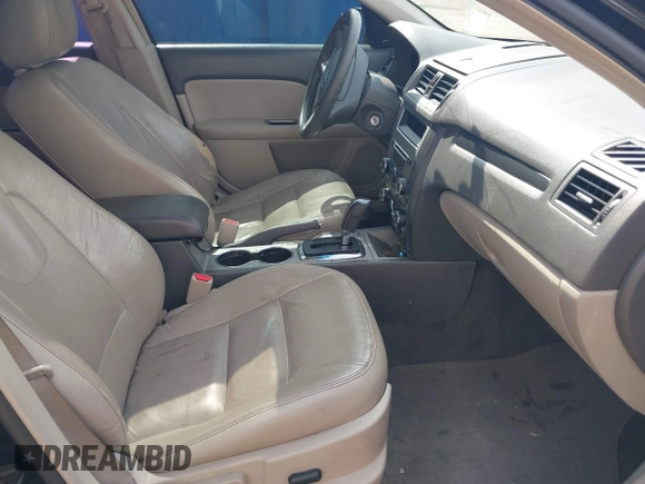 2010 Ford Fusion SEL with VIN 3FAHP0JA6AR250341, listed as a IAAI auction lot 42124234 with 224,238 mi miles and . Bid and sale history available at DreamBid. Image 5.