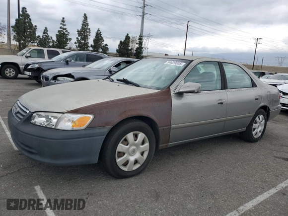 2001 Toyota Camry CE with VIN JT2BG22KX10544000, listed as a Copart auction lot 54429005 with 88,832 mi miles and Clean Title. Bid and sale history available at carsss.com. Image 1.