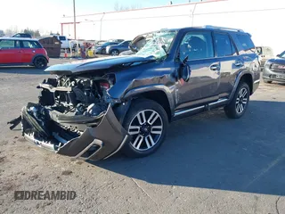 2018 Toyota 4Runner SR5 with VIN JTEBU5JR3J5493244, listed as a IAAI auction lot 41467583 with Not Provided miles. Bid and sale history available at carsss.com. Image 2.