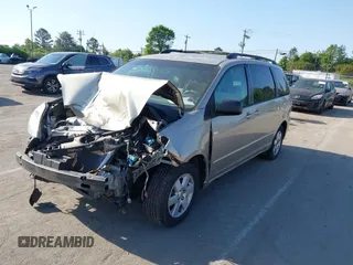 2008 Toyota Sienna CE с VIN 5TDZK23C88S138560, выставлен на аукционе IAAI как лот 42070920 с пробегом Не указан миль и . История ставок и продаж доступна на DreamBid. Изображение 2.