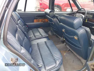 1992 Buick Park Avenue с VIN 1G4CW53L6N1610450, выставлен на аукционе IAAI как лот 42227069 с пробегом 92 419 миль миль и . История ставок и продаж доступна на DreamBid. Изображение 8.