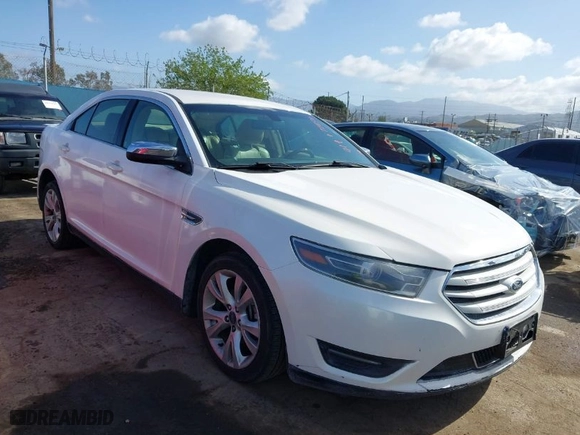 2015 Ford Taurus Limited with VIN 1FAHP2F80FG144421, listed as a IAAI auction lot 41947787 with 143,496 mi miles. Bid and sale history available at carsss.com. Image 1.