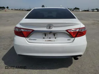 2015 Toyota Camry XLE with VIN 4T1BF1FK2FU975506, listed as a Copart auction lot 54551985 with 134,641 mi miles and Salvage Title. Bid and sale history available at carsss.com. Image 6.