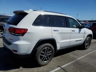 2021 Jeep Grand Cherokee Trailhawk with VIN 1C4RJFLG5MC565316, listed as a Copart auction lot 49899935 with 69,261 mi miles and Salvage Title. Bid and sale history available at carsss.com. Image 3.