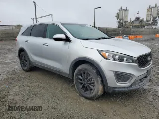 2016 Kia Sorento LX with VIN 5XYPG4A35GG119421, listed as a Copart auction lot 45376085 with 118,005 mi miles and Clean Title. Bid and sale history available at DreamBid. Image 4.
