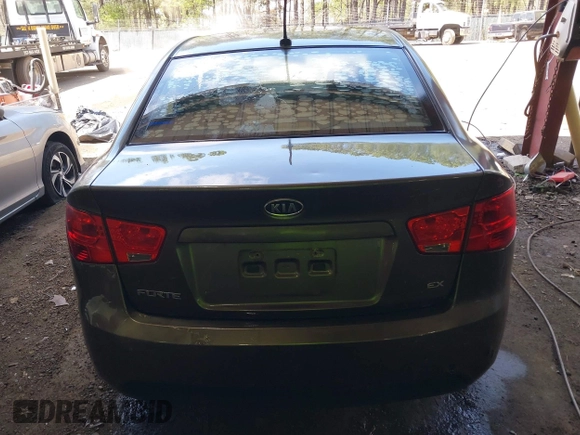 2010 Kia Forte EX with VIN KNAFU4A26A5882153, listed as a IAAI auction lot 41904559 with 162,554 mi miles. Bid and sale history available at carsss.com. Image 16.