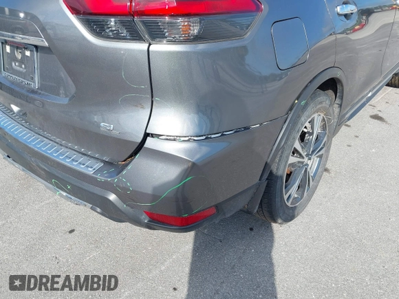 2018 Nissan Rogue S with VIN 5N1AT2MT9JC834646, listed as a IAAI auction lot 41224194 with 87,846 mi miles and . Bid and sale history available at carsss.com. Image 19.