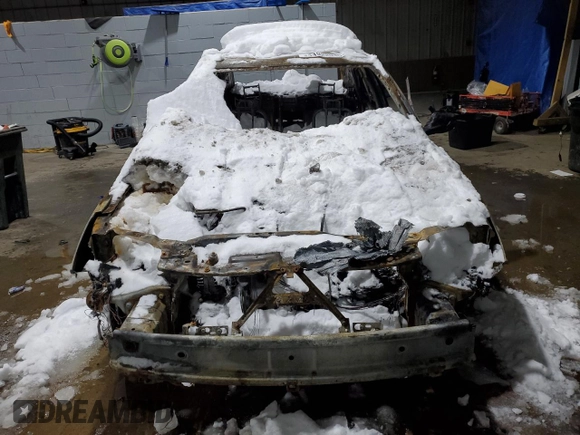 2011 Saab 9-3 z VIN YS3FA4CY4B1302395, wystawiony jako Copart lot #44922045 z przebiegiem Nie podano mil oraz Szkoda całkowita • Salvage title. Historia ofert i sprzedaży dostępna na DreamBid. Obrazek 5.