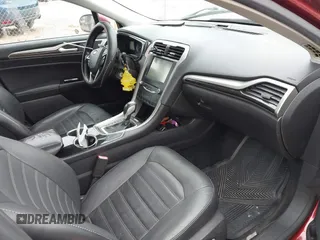 2015 Ford Fusion SE with VIN 3FA6P0H95FR218555, listed as a IAAI auction lot 41747559 with 189,862 mi miles. Bid and sale history available at carsss.com. Image 5.