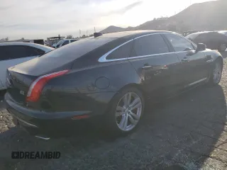 2016 Jaguar XJ Portfolio with VIN SAJWJ2GD3G8V92115, listed as a Copart auction lot 89026695 with 213,927 mi miles and Clean title. Bid and sale history available at DreamBid. Image 3.