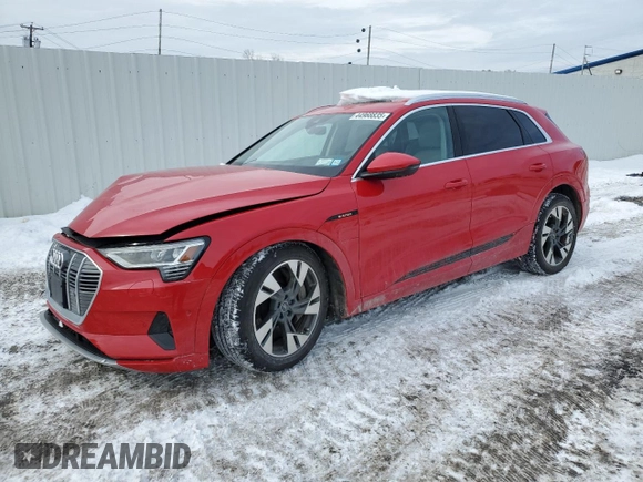2021 Audi e-tron Prestige z VIN WA1VAAGE8MB040969, wystawiony jako Copart lot #44968835 z przebiegiem 24 137 mil mil oraz Szkody całkowita. Historia ofert i sprzedaży dostępna na DreamBid. Obrazek 1.